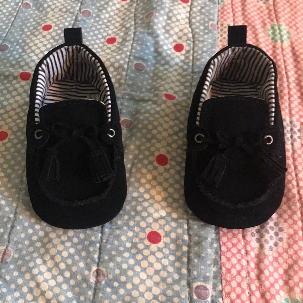 5/$10 Stepping stones black loafer